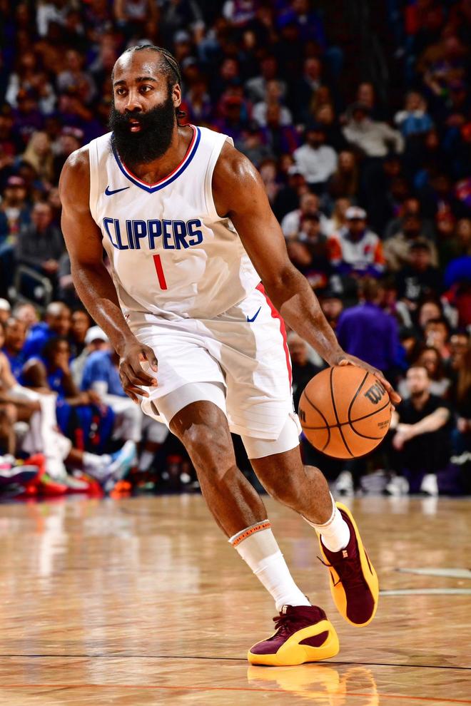 官方：拉姆斯代尔租借加盟纽卡斯尔联；据悉租借费为400万镑（纽卡斯尔联官宣租借拉姆斯代尔，租借费约400万英镑）