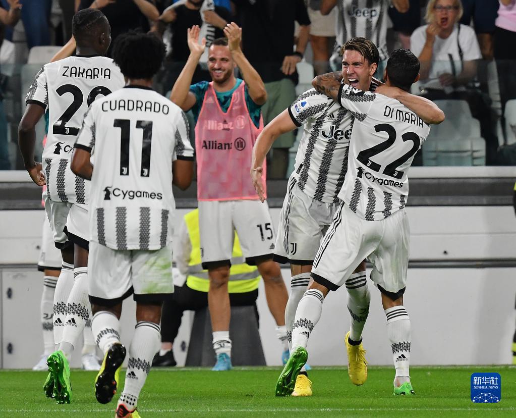 戴维对乌迪内斯的进球被吹越位，但VAR划线似乎存在问题（戴维对阵乌迪内斯进球被判越位，VAR划线判定存疑）