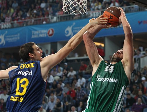 意媒：米兰派球探现场考察亨克18岁前腰卡雷察斯（意媒：米兰球探现场观战评估亨克18岁前腰卡雷察斯）