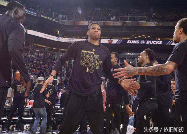 卡利亚里主帅：面对伊尔迪兹这种冠军球员，疏忽就会付出代价（卡利亚里主帅：对伊尔迪兹这类冠军级球员稍有松懈就会被惩罚）