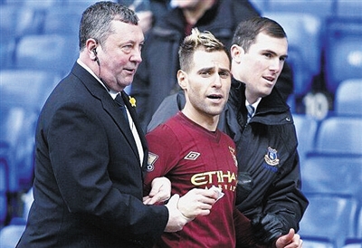 埃尔马斯：我希望能得到更多的机会，但一切取决于孔蒂（埃尔马斯：盼更多出场机会，能否实现取决于孔蒂）