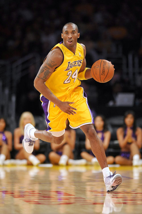 巴林U17vs中国U17：邝兆镭、万项首发，周雨诺、何思凡出战（中国U17对阵巴林U17：邝兆镭、万项首发，周雨诺、何思凡亮相）