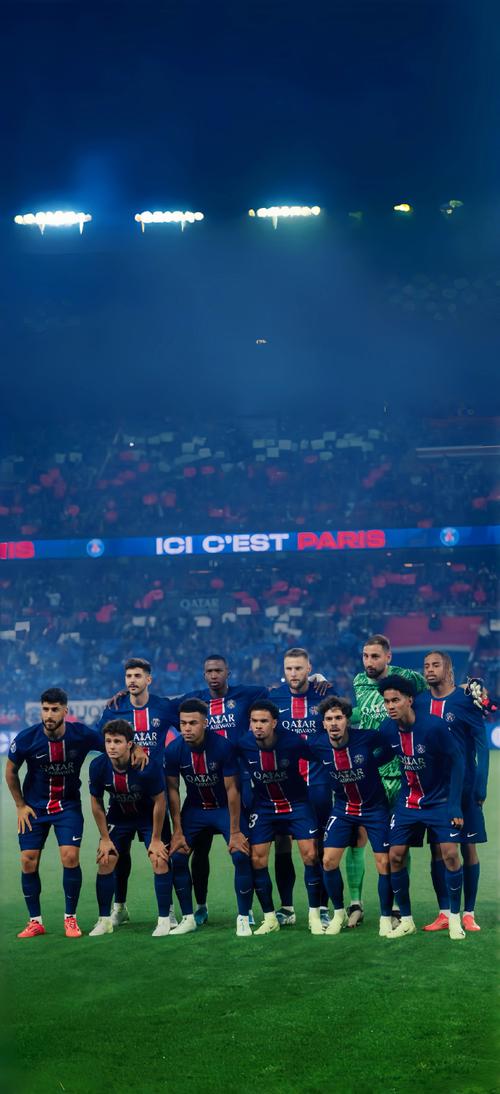 记者：韩鹏仍是泰山主帅，但俱乐部需要找个名义上的“主帅”（记者称韩鹏仍掌泰山帅印，俱乐部或另觅挂名主帅）